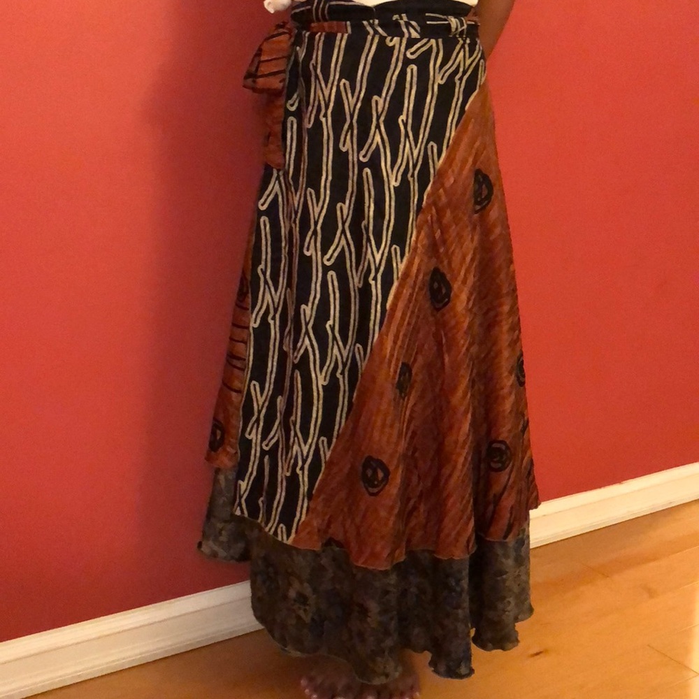 Reversible wrap skirt